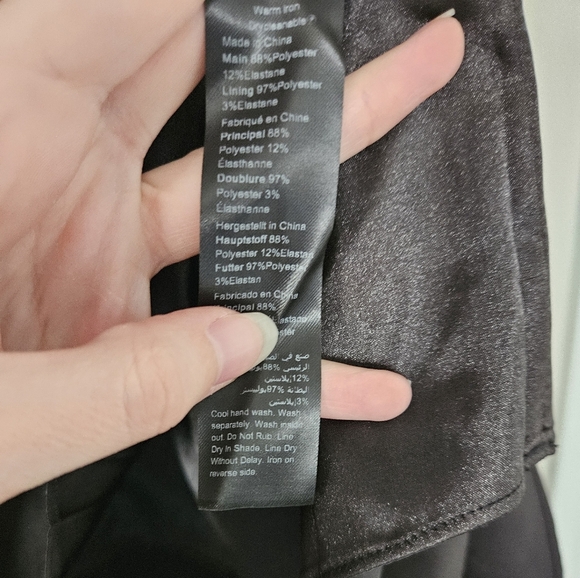 City Chic Black Sassy Flex Fit Tulip V Dress NWOT Size Large/20 - Picture 6 of 13